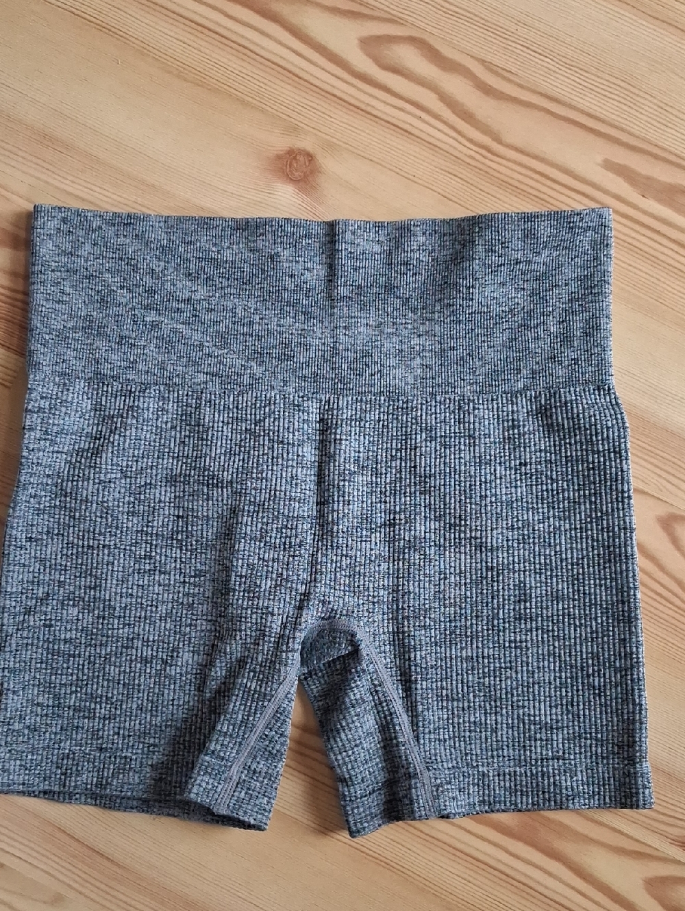Colsie Ribbed High-Waist Leggings Shorts - Grey